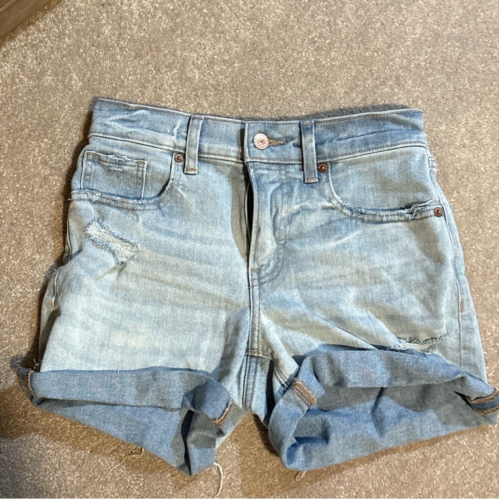 Light Blue Denim Express Women's Jean Shorts Shortie size 00 Mid Rise